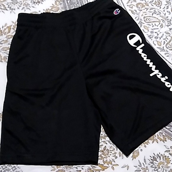 Champion boys shorts size 10/12 black - Picture 1 of 3